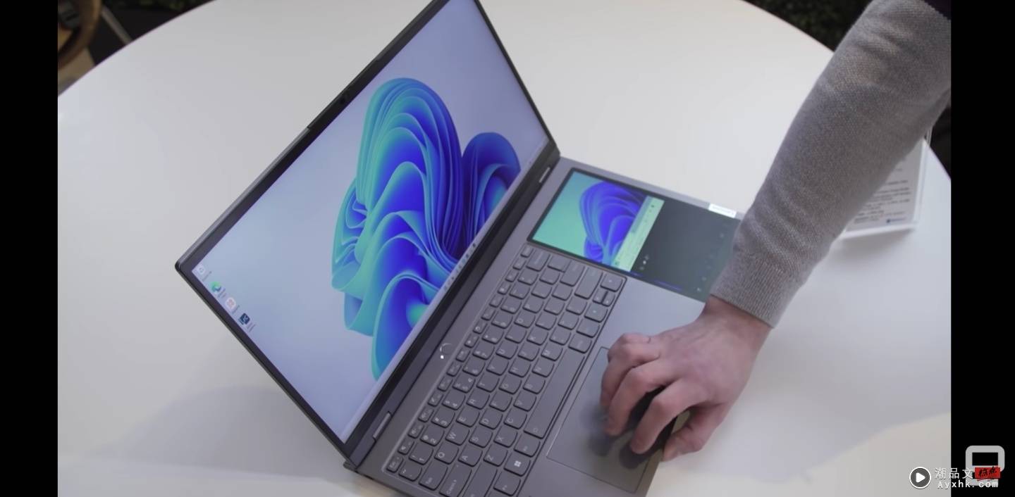 外型太特别！Lenovo 推出‘ ThinkBook Plus Gen3 ’键盘区右侧加了一块 8 吋萤幕 笔电变得好长？ 数码科技 图2张